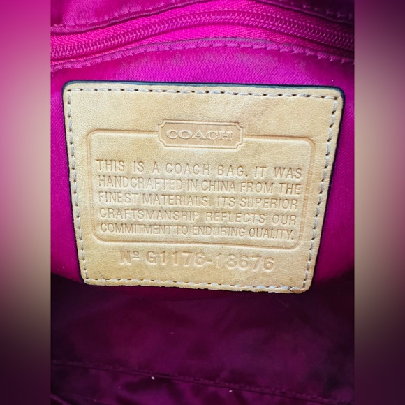 COACH Poppy Pink/Fiusha Tote Bag - Picture 9 of 9